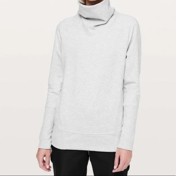lululemon athletica Sweaters - Lululemon pullover high neck kangaroo pocket pullover